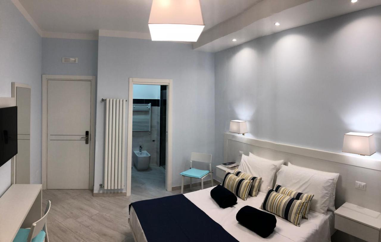 Maison Claudette Toledo Napels Buitenkant foto
